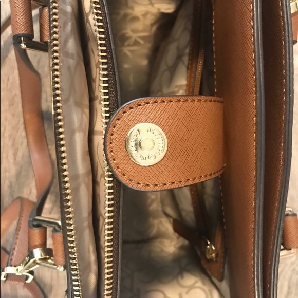 Calvin Klein Like New Handbag - Picture 6 of 6